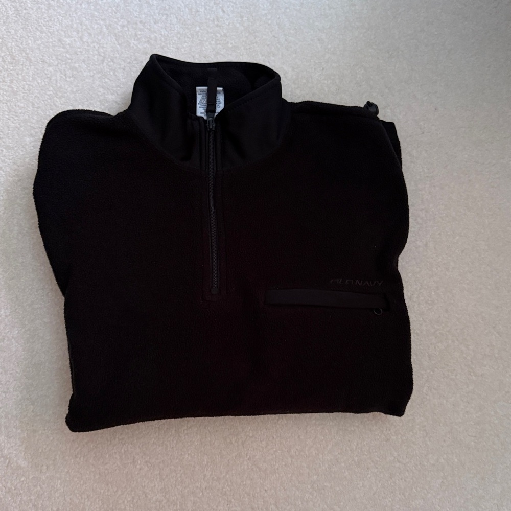Old Navy Men's Black Zip-Up Sweater